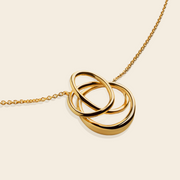 Eterna Loop Necklace